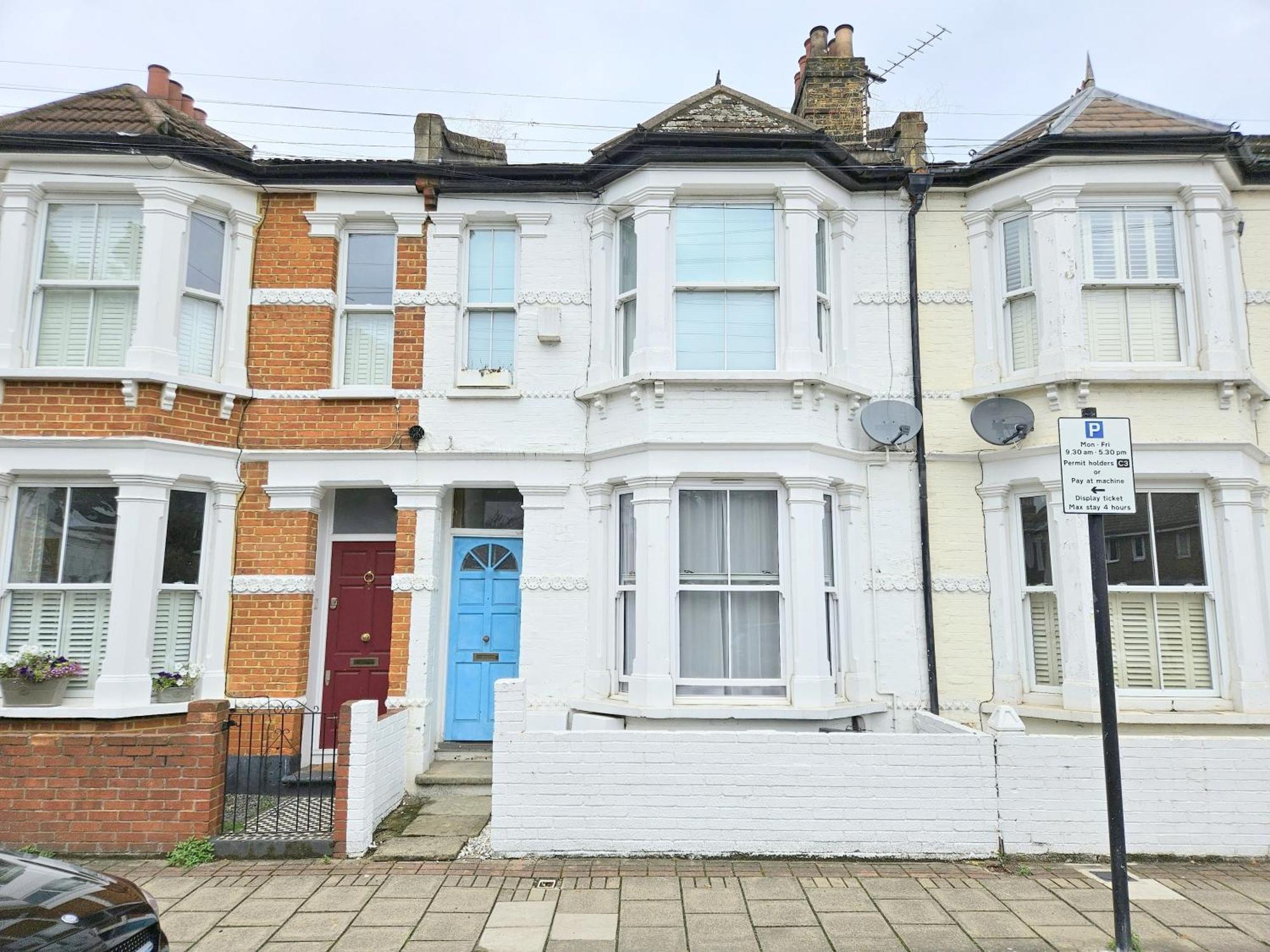 Two Bedroom Flat With Private Patio In Battersea London Ngoại thất bức ảnh